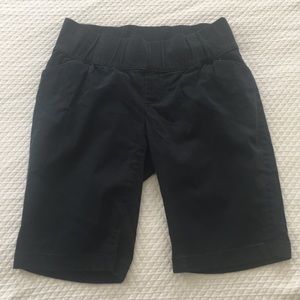 GAP Maternity Black Bermuda Shorts